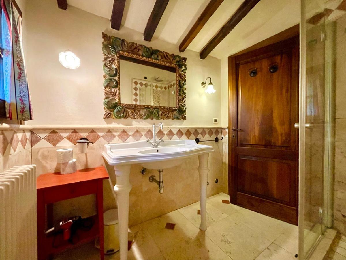 Casale Baldelli Apartments Castiglione del Lago Bagian luar foto